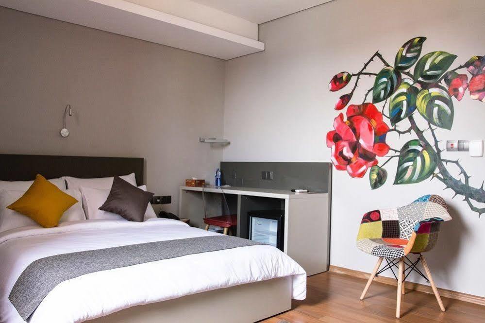 Urbano Hotel By Roots Wiaboman Eksteriør bilde