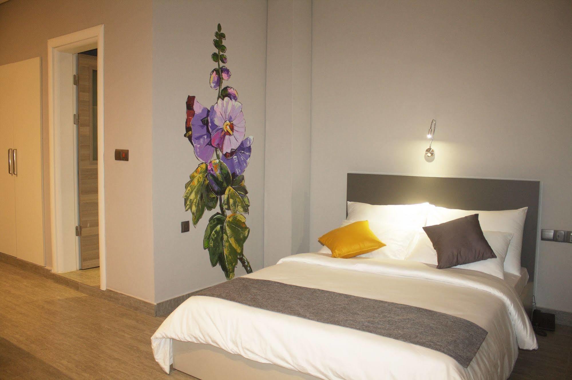 Urbano Hotel By Roots Wiaboman Eksteriør bilde
